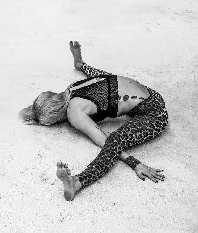Sarah Mai YOGA Image 02